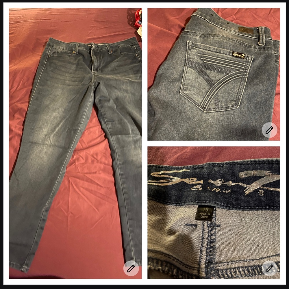 Jeans / Size 16